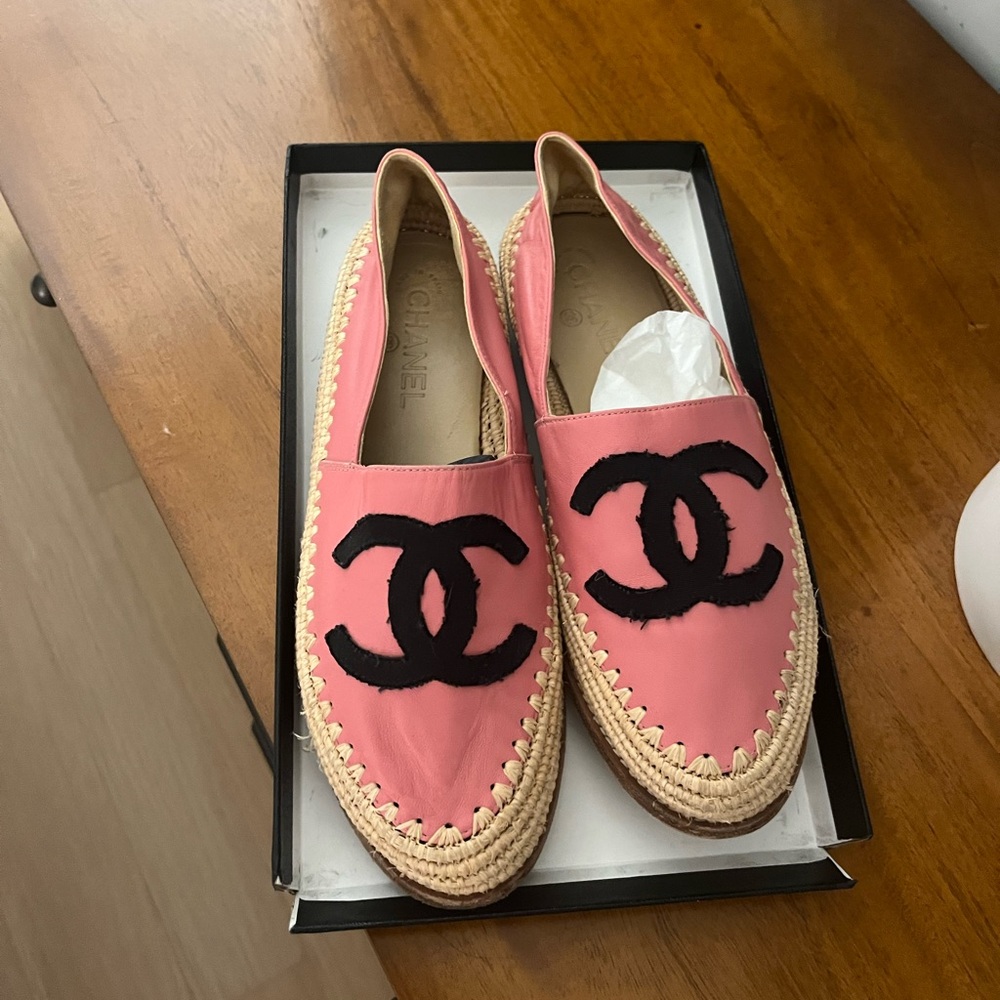 Authentic Size 40 Chanel Espadrilles.